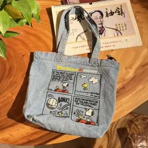 New Japanese Cute Embroidered Snoopy Shoulder Bag